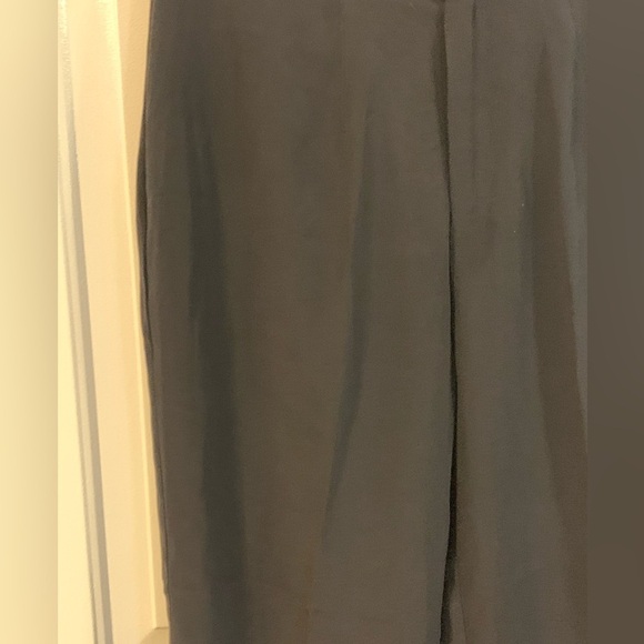 Diane Gilman 100% silk  black pants lined size small EUC - Picture 2 of 7